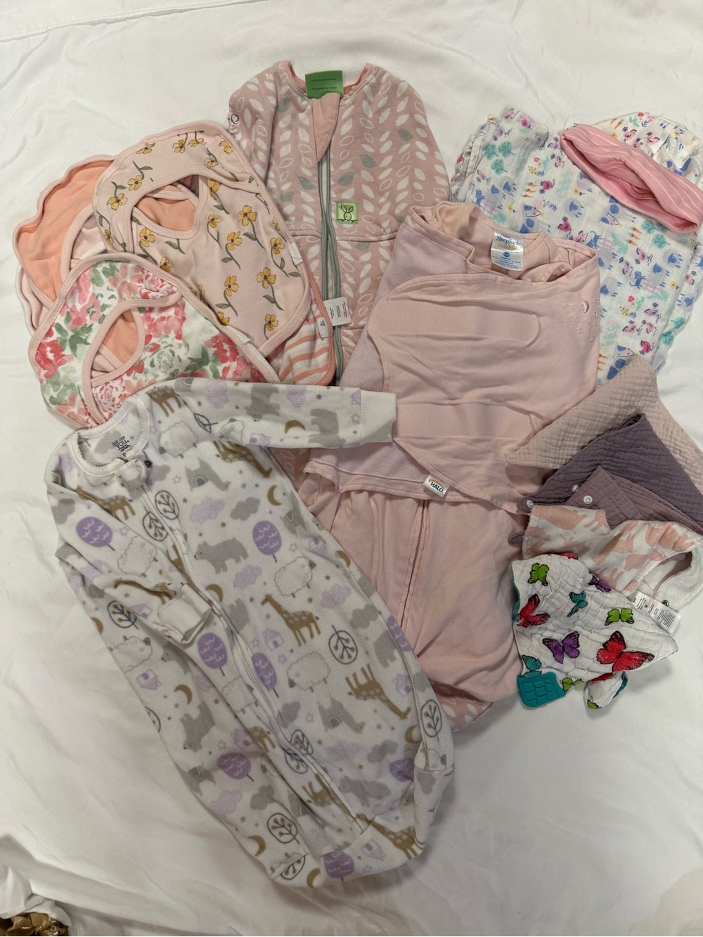 Newborn sleep bundle with accessories